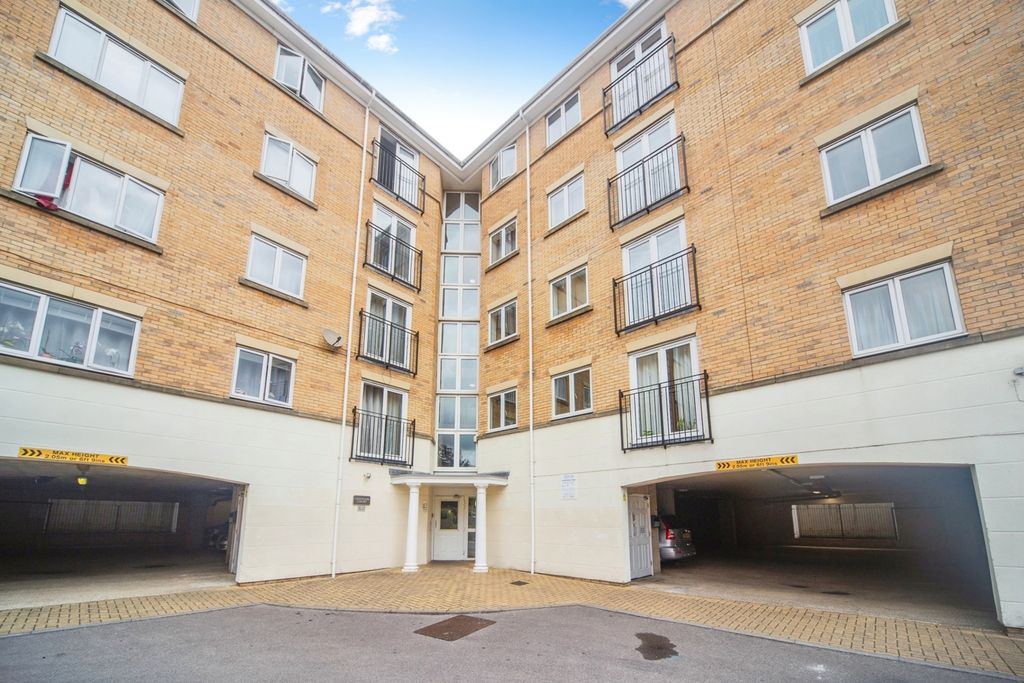 Property photo 1 of 11 Pbox-Img.Jpg