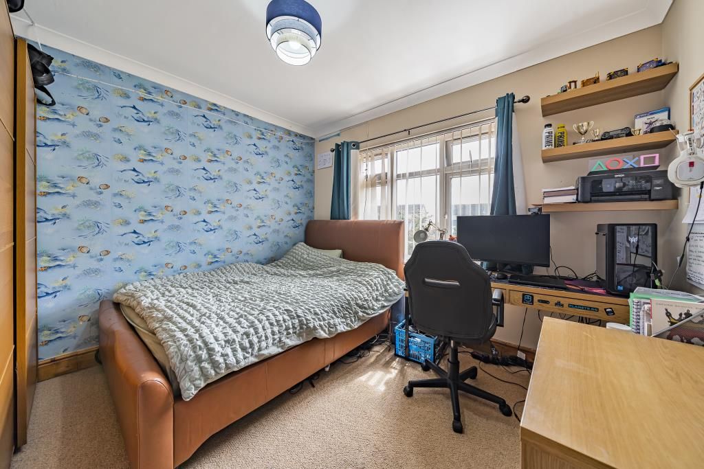 Property photo 3 of 11 Bedroom