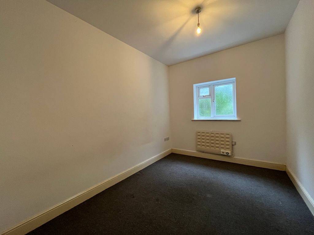 Property photo 2 of 4 Img_5418