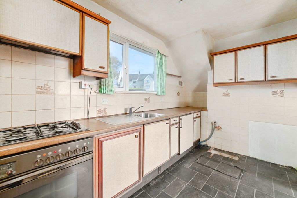Property photo 2 of 20 Pbox-Img.Jpg