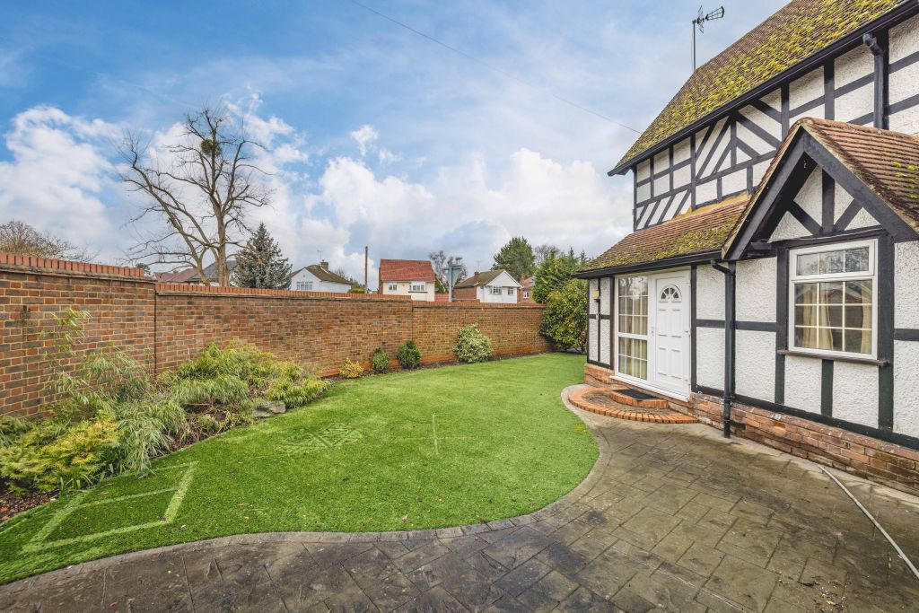 Property photo 1 of 17 211rd (22 Of 23)