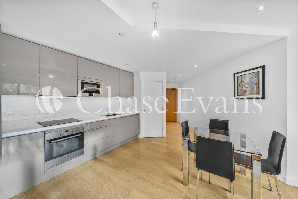 Property photo 2 of 12 Kitchen