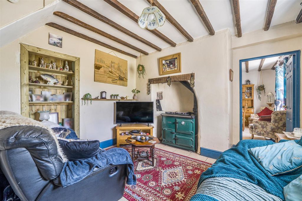 Property photo 3 of 29