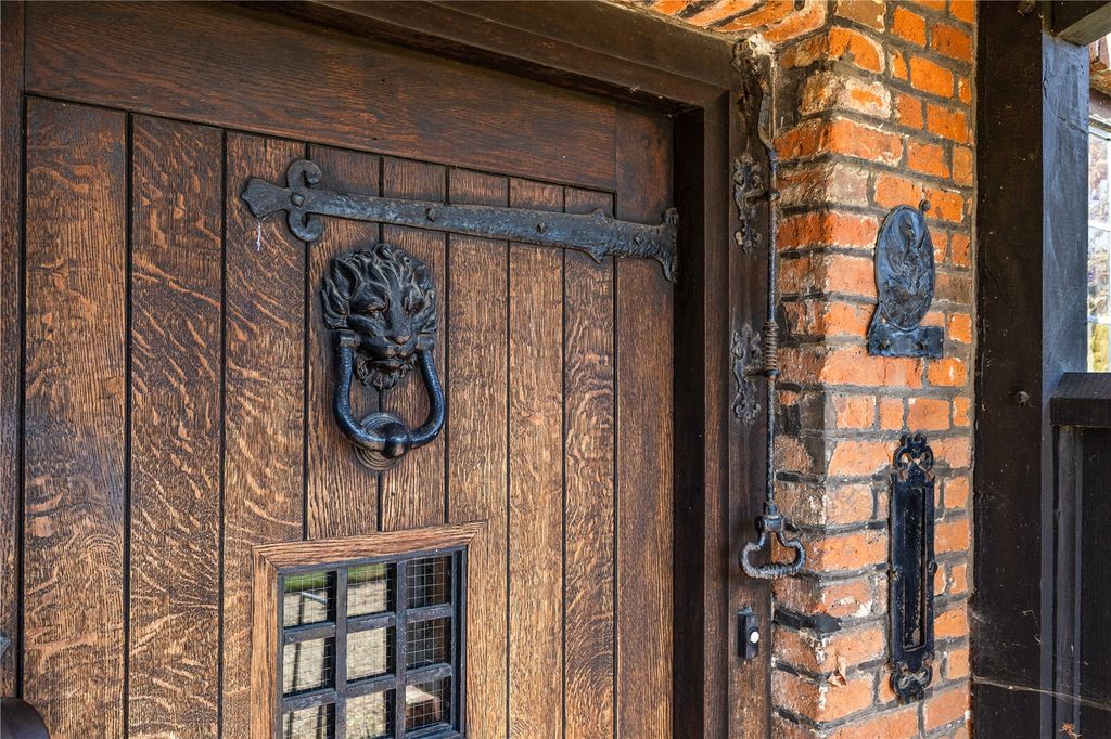 Property photo 3 of 23 Entrance Door