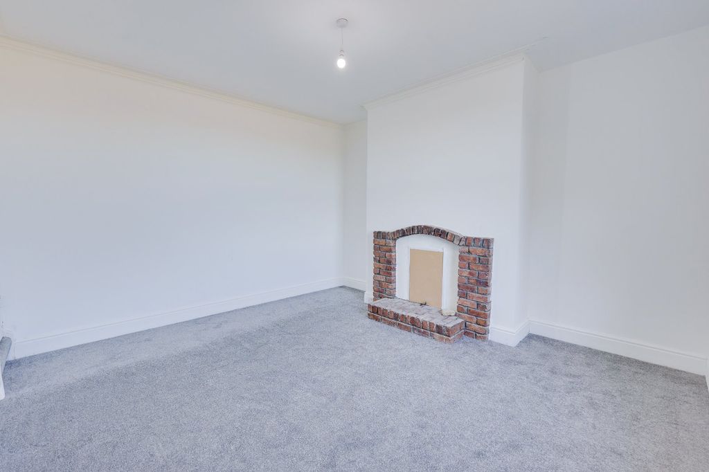 Property photo 2 of 13 Picture No. 04