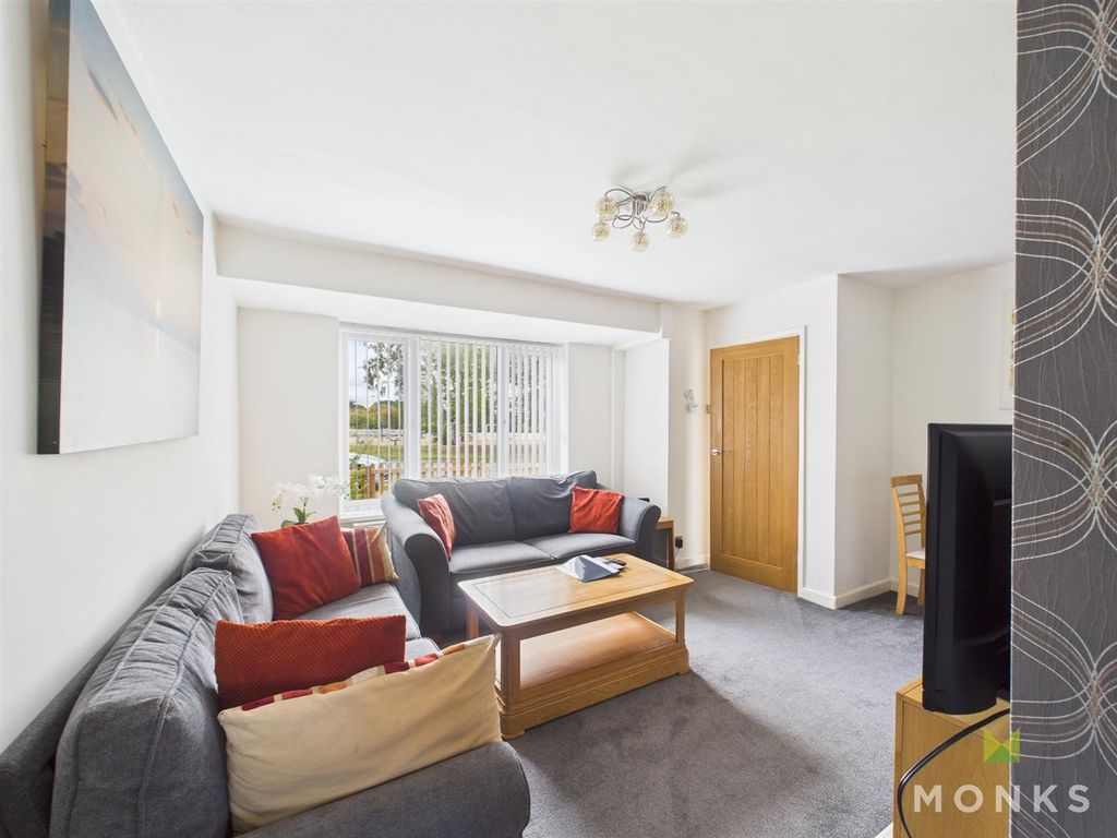 Property photo 2 of 13 Cam01520G0-Pr0264-Still005.Jpg