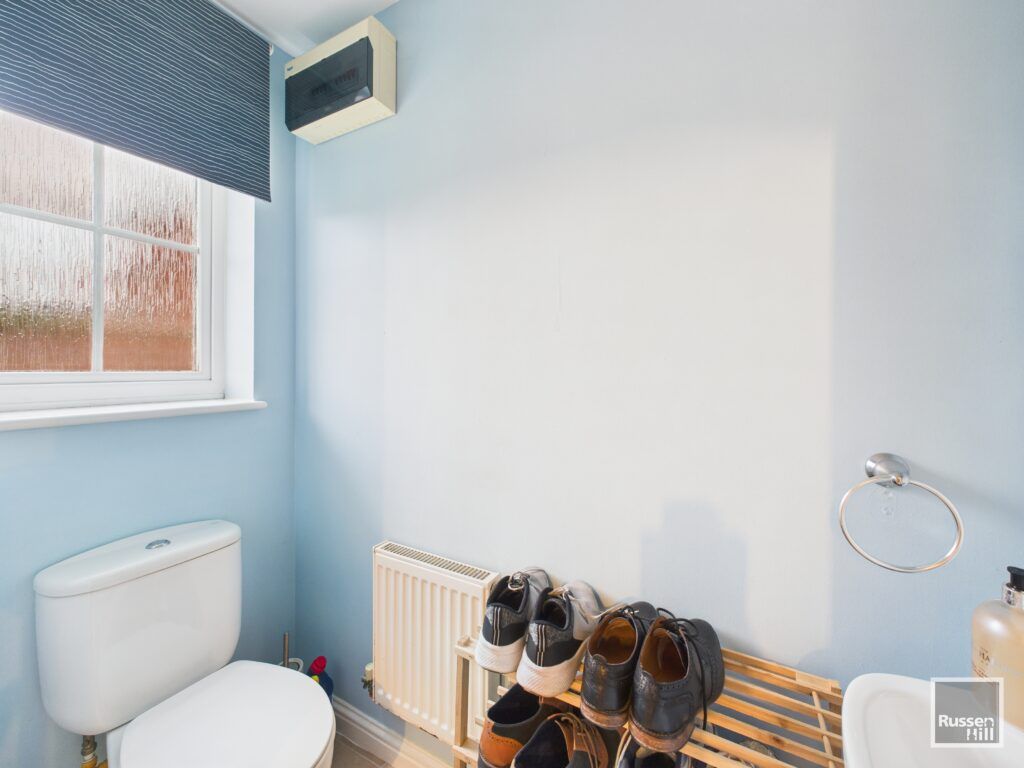 Property photo 3 of 11