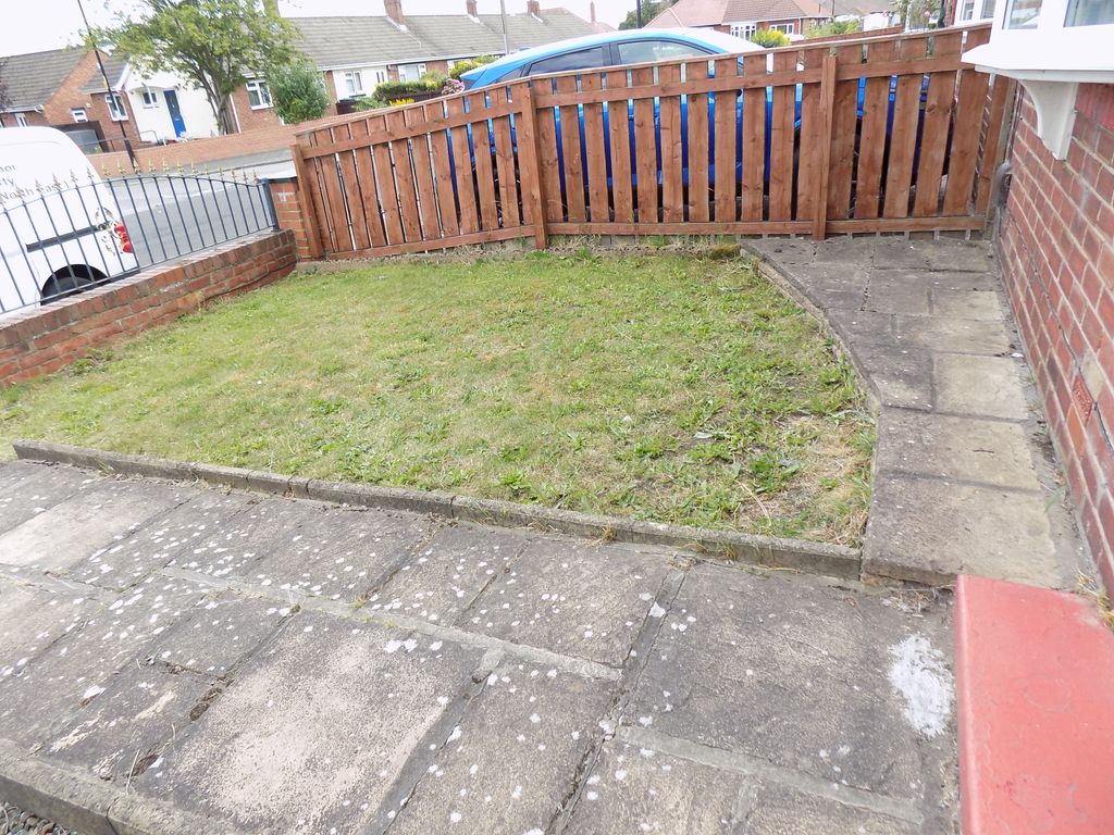 Property photo 2 of 11