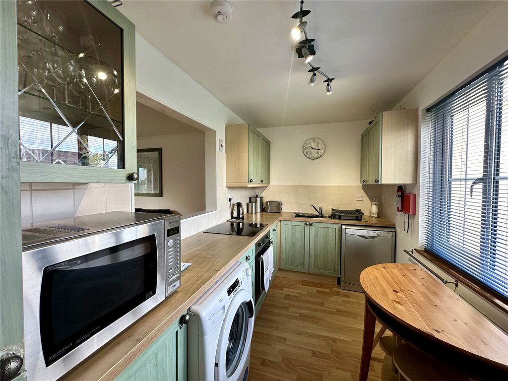 Property photo 3 of 30 Picture No. 47