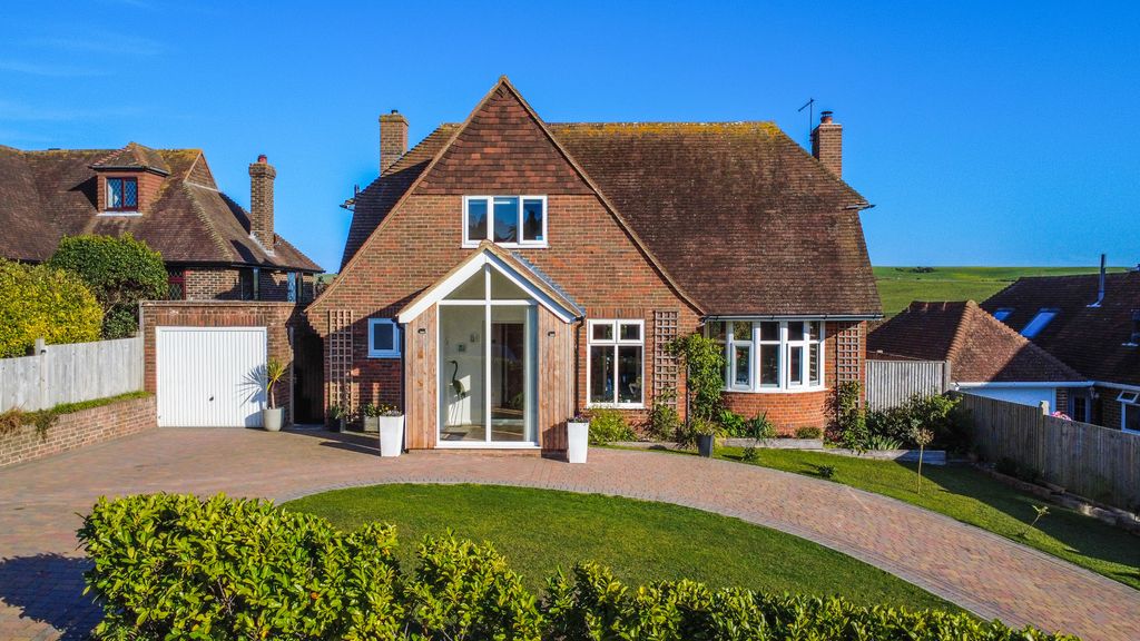 Property photo 1 of 49