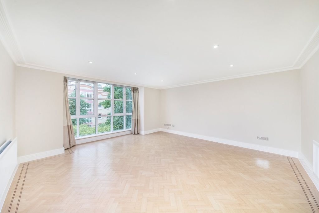 Property photo 2 of 12 Reception Room