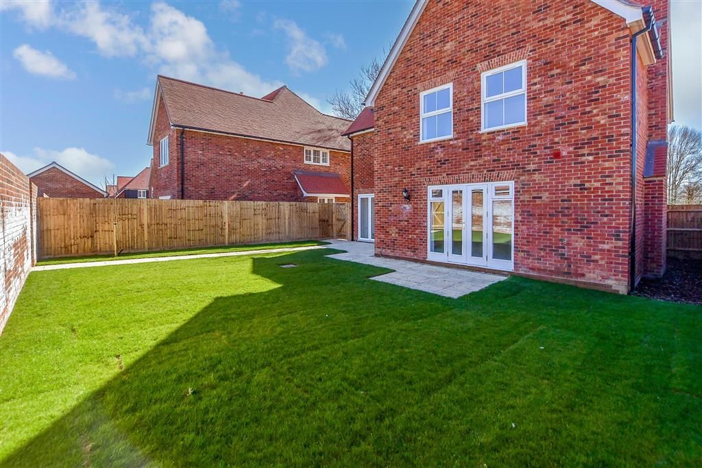 Property photo 2 of 11 Rear Garden
