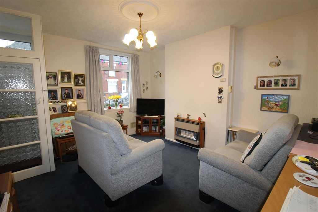 Property photo 3 of 11 Img_0123.Jpg