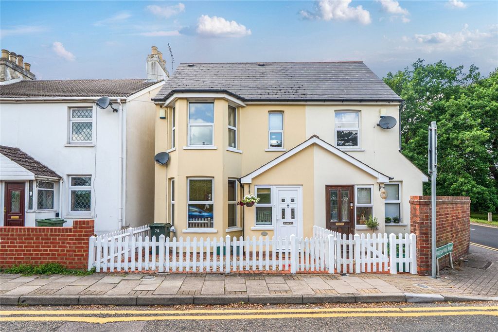 Property photo 1 of 14 Picture No. 02