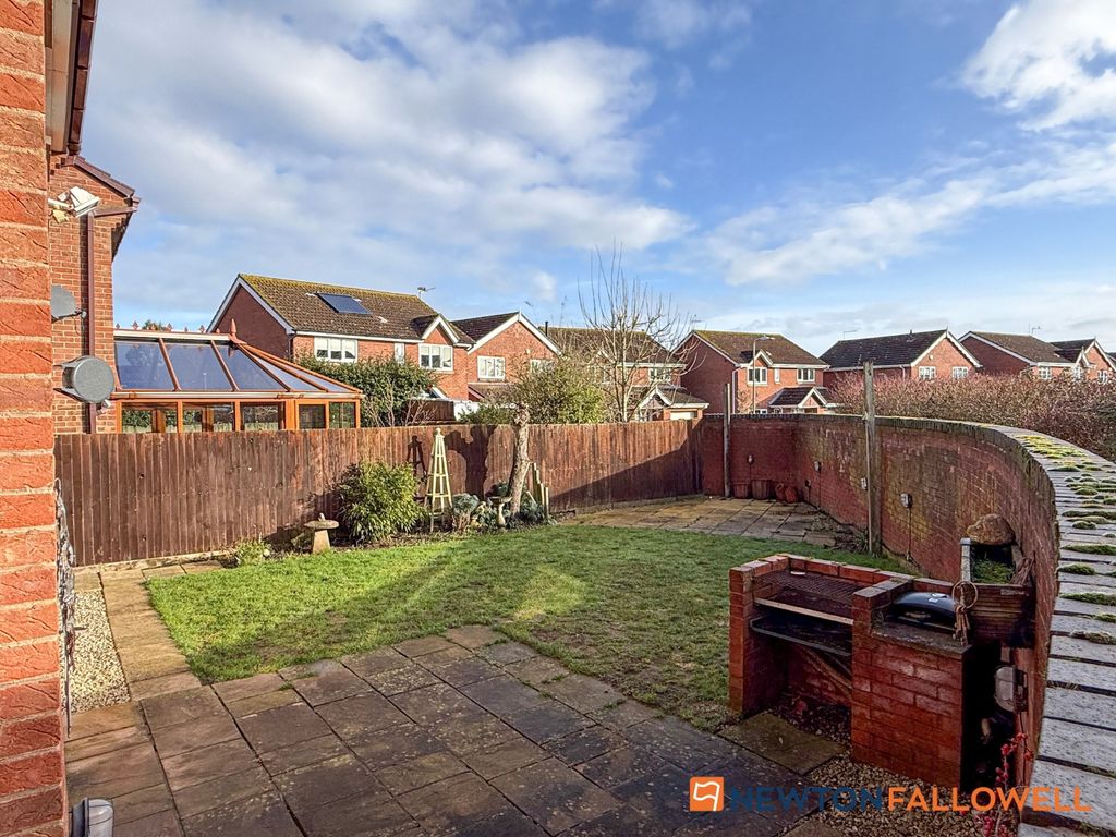 Property photo 3 of 26