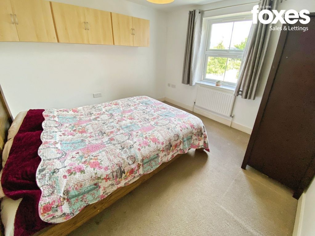 Property photo 3 of 5 4152753
