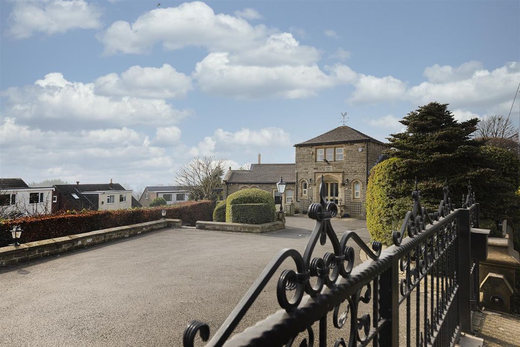 Additional image 47 of 4 bed detached bungalow for saleMoor Top Road, Kirkheaton, Huddersfield HD5