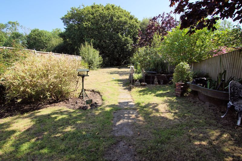 Property photo 2 of 13 Garden