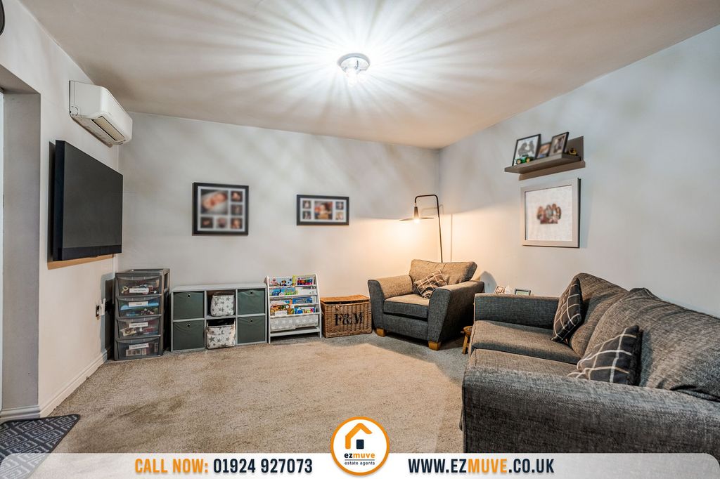 Property photo 3 of 23