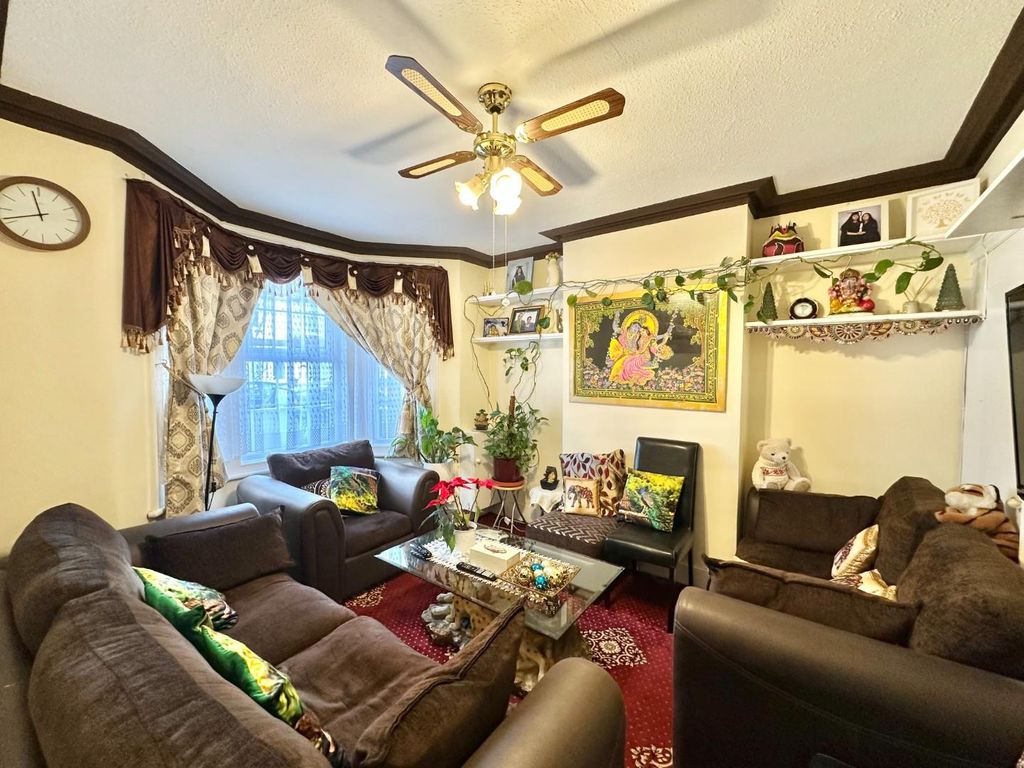 Property photo 2 of 15 Img_0142.Jpg