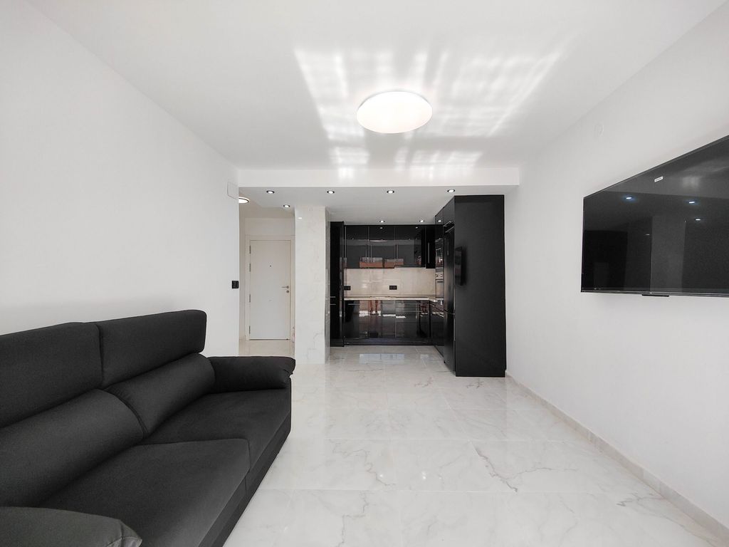Property photo 1 of 38