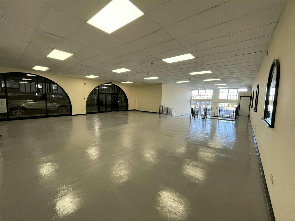 Property photo 3 of 4 Paul Reynolds 3.Jpg