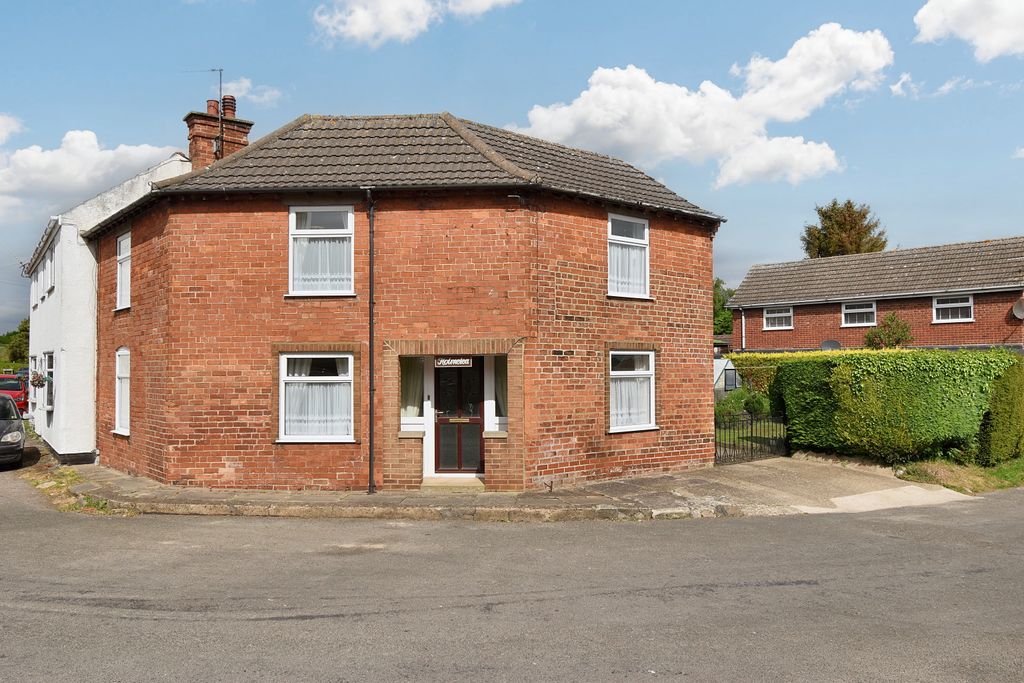 Property photo 1 of 17 Holmelea (12)