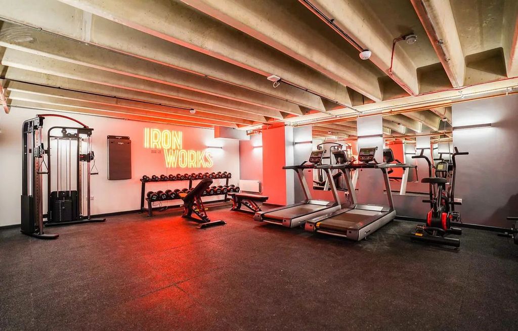 Property photo 3 of 16 Gym