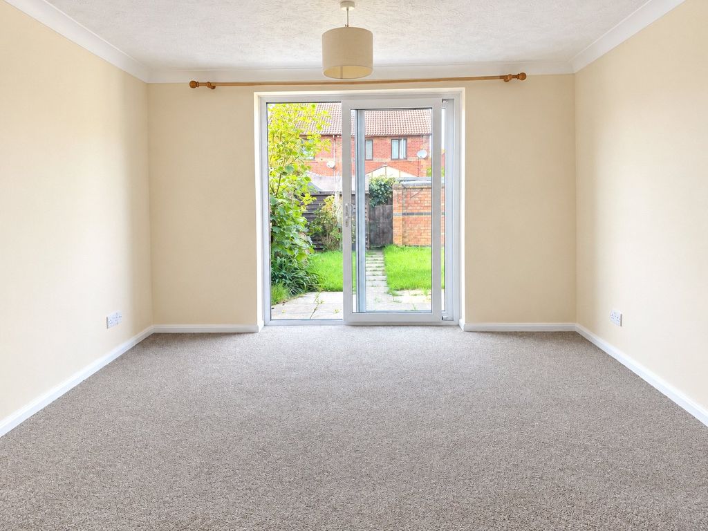 Property photo 3 of 8 Picture No. 18