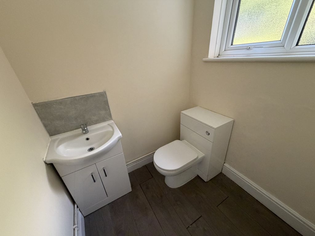 Property photo 2 of 23 Img 0480