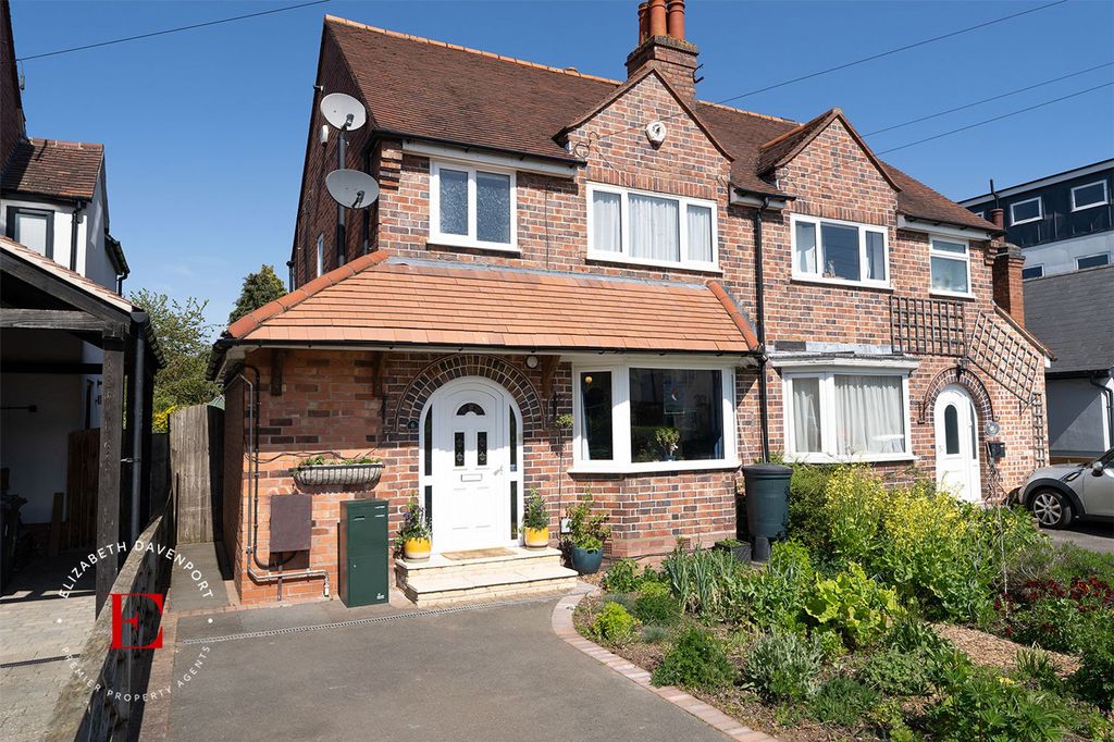 Property photo 1 of 17
