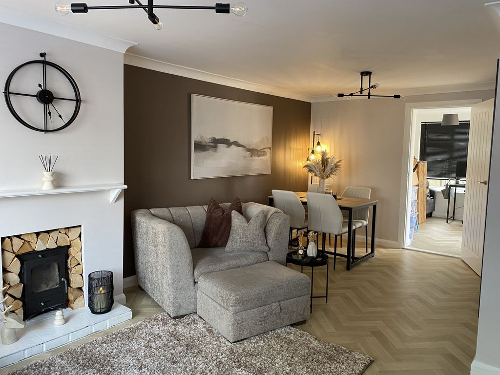 Property photo 2 of 10 Gallery