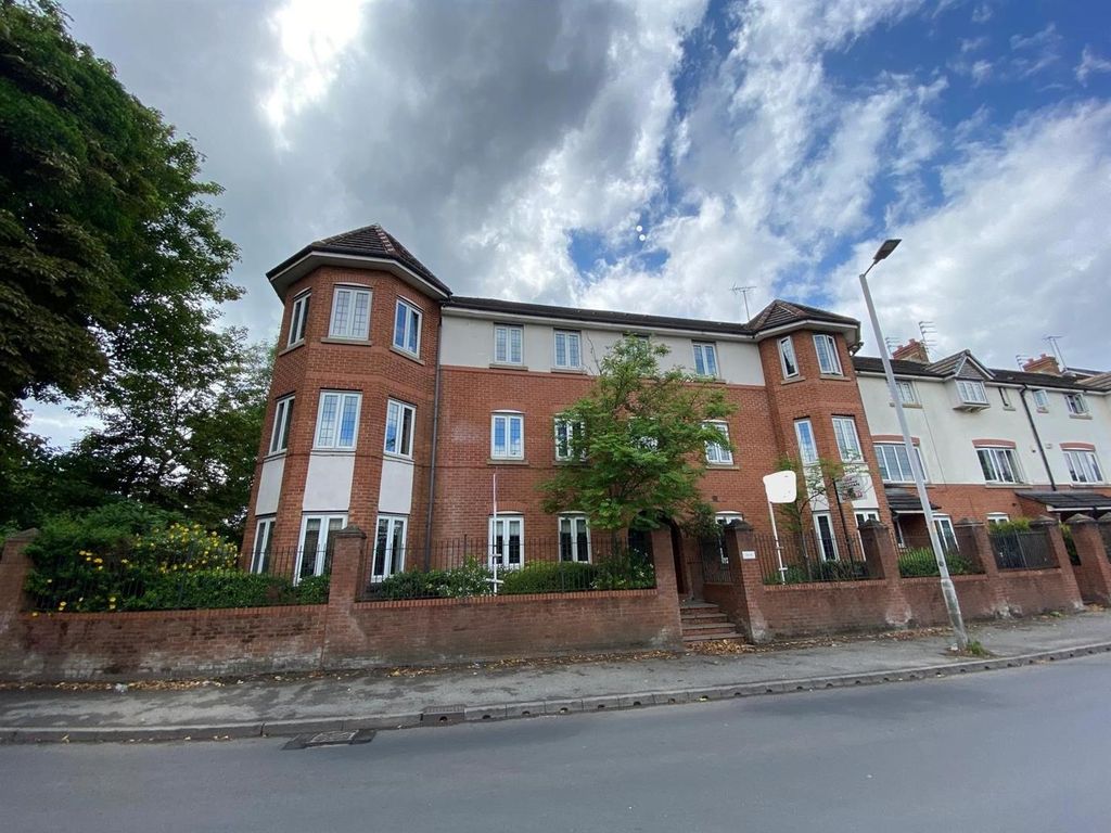 Property photo 1 of 13