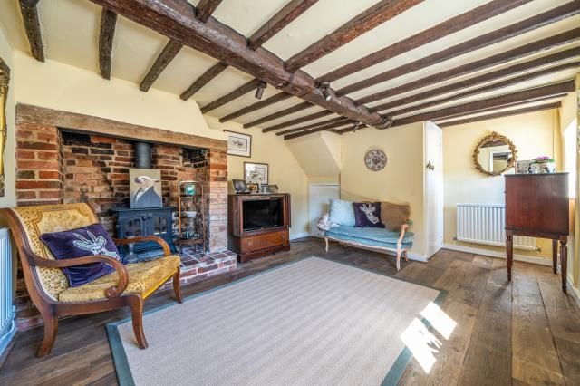 Property photo 2 of 13 Sitting Room