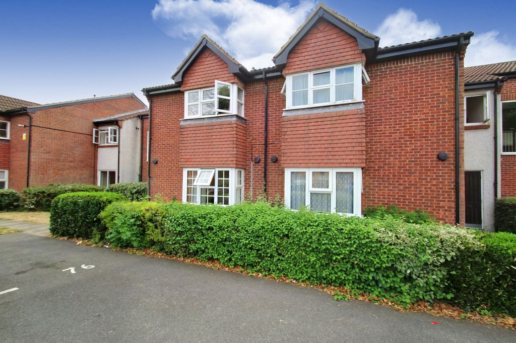 Property photo 1 of 6