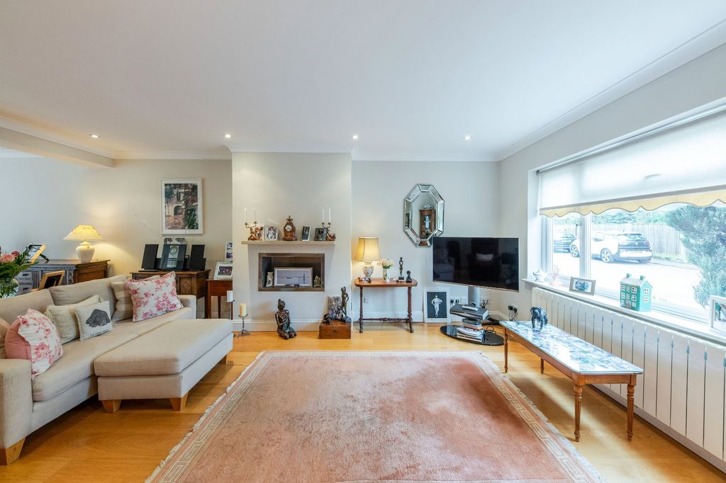 Property photo 3 of 15 Picture No. 19