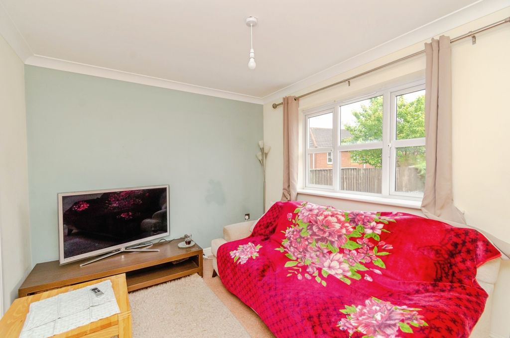 Property photo 3 of 17 Photo