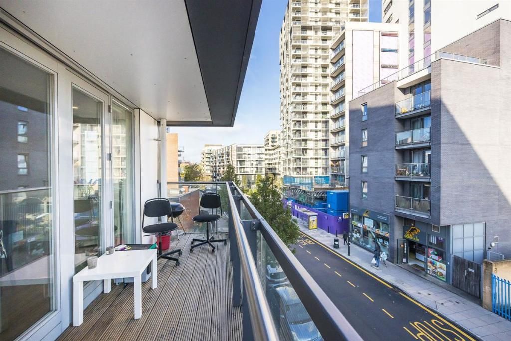 Property photo 2 of 8 Queensbury.Jpg