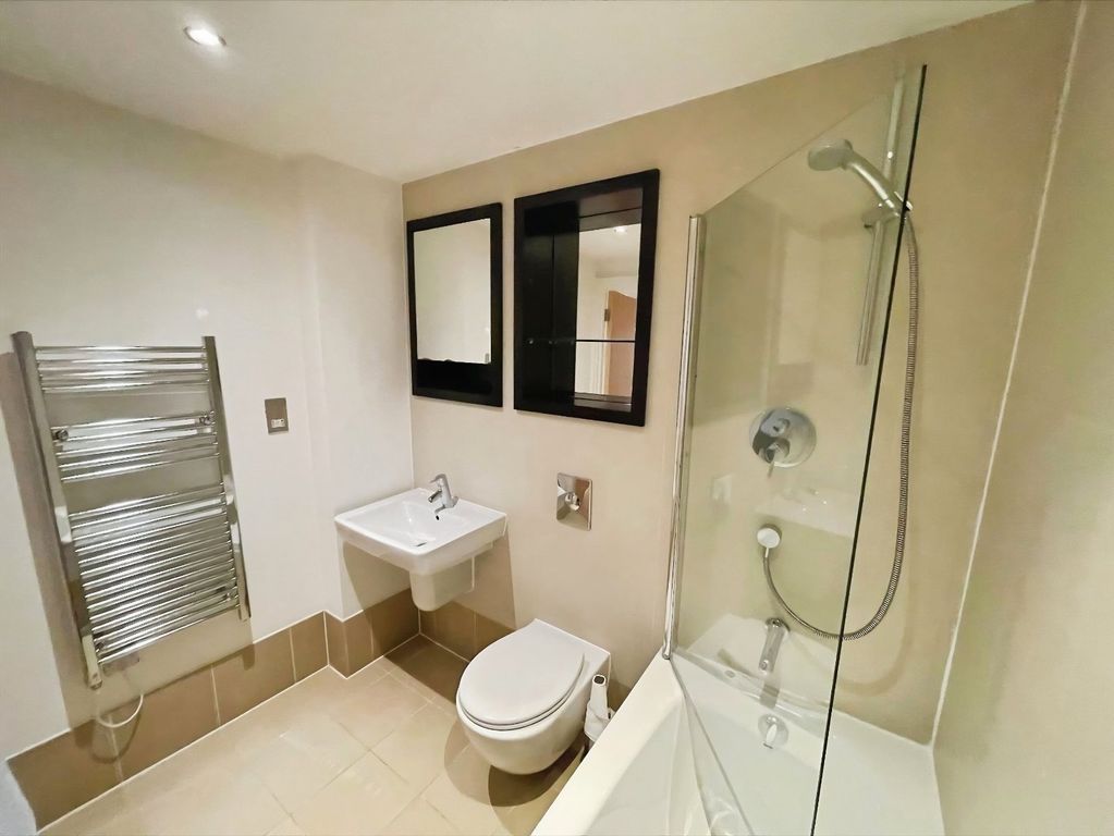 Property photo 3 of 6 Picture No. 07