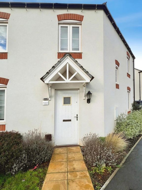 Property photo 1 of 10 External