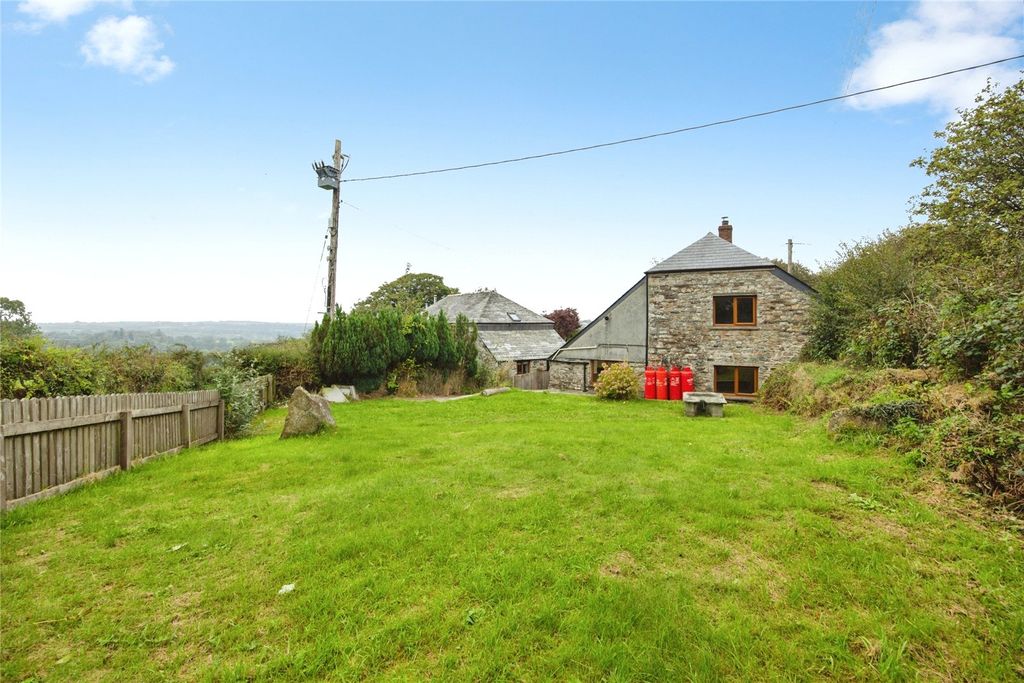 Property photo 2 of 19 Picture No. 22
