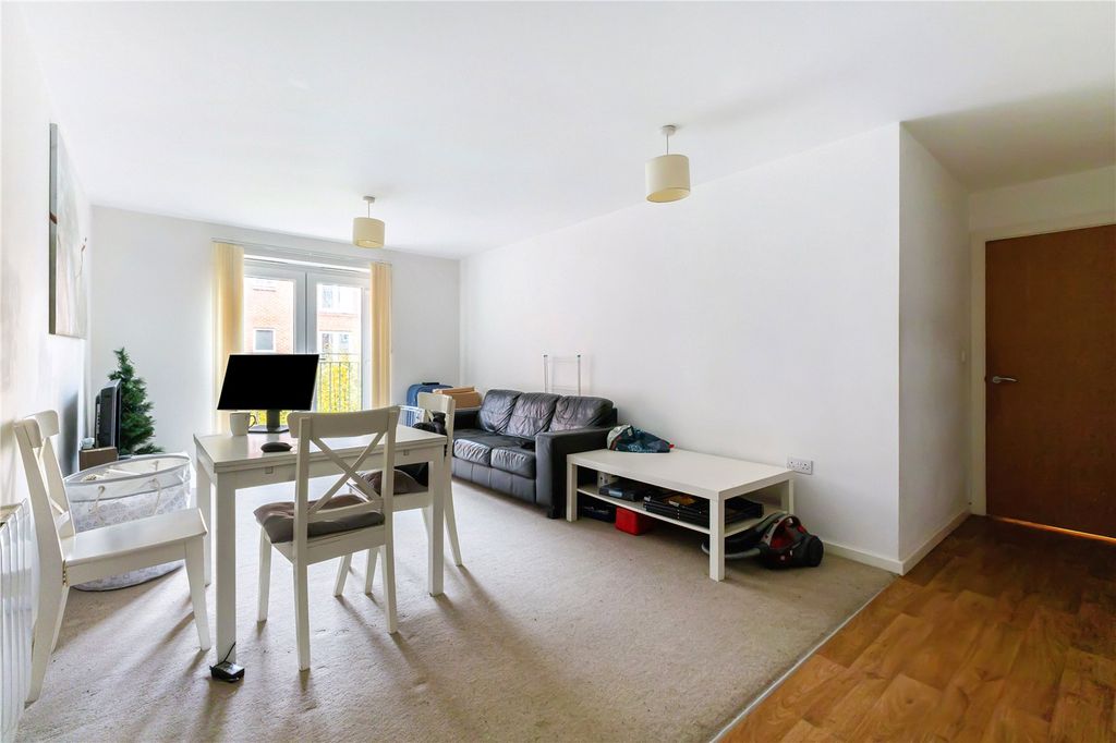 Property photo 3 of 9 Living Area