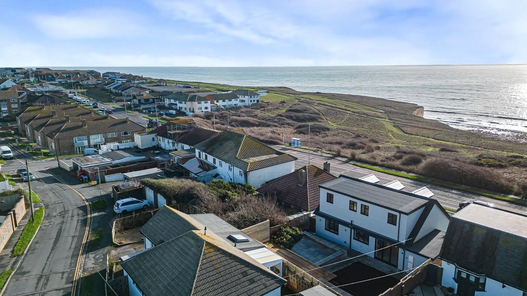 Additional image 10 of 4 bed detached house for saleSouth Coast Road, Telscombe Cliffs, Peacehaven, East Sussex BN10