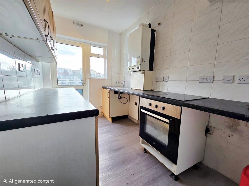 Property photo 3 of 12 20251009_110104(1).Jpg