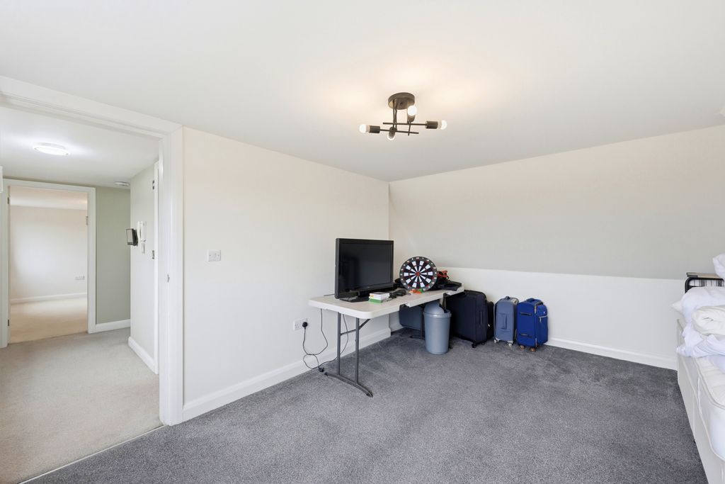 Additional image 39 of 7 bed semi-detached house for saleBroom Lane, Salford M7