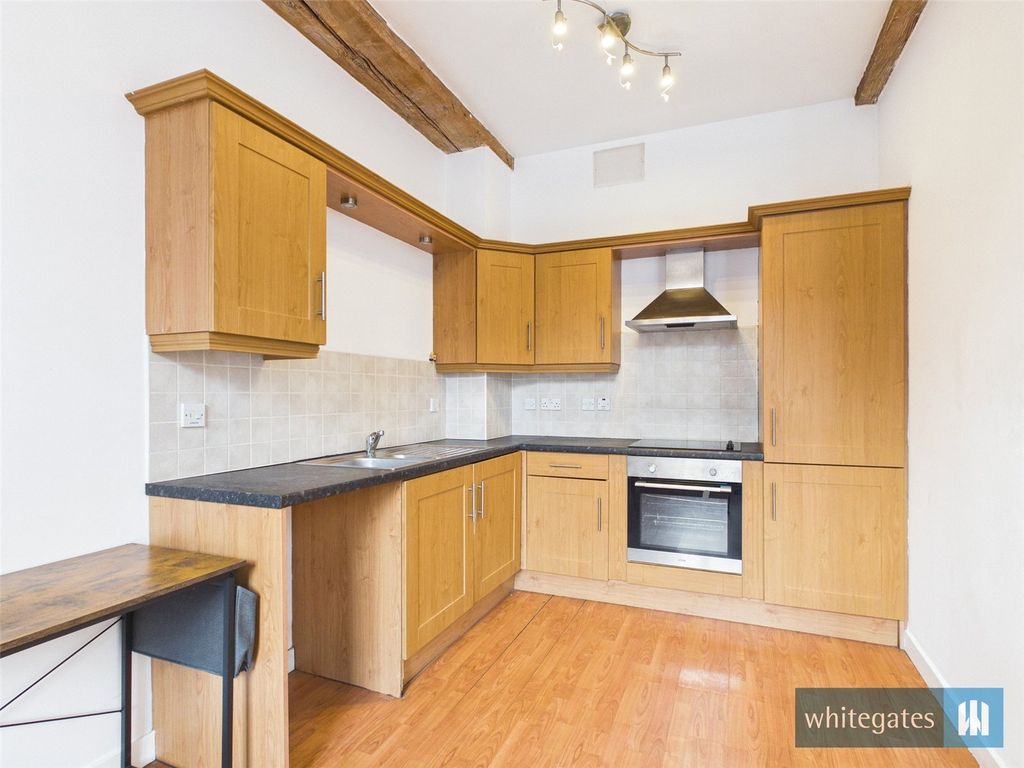 Property photo 3 of 6 Picture No. 11