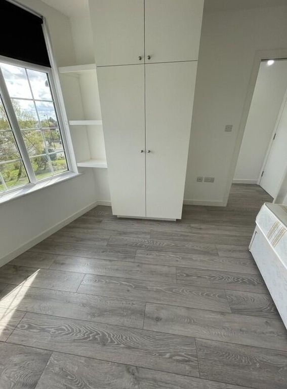 Property photo 3 of 4 Bedroom
