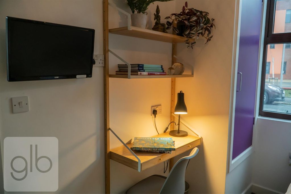 Property photo 3 of 10 1.Png