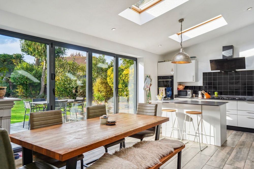 Property photo 2 of 22