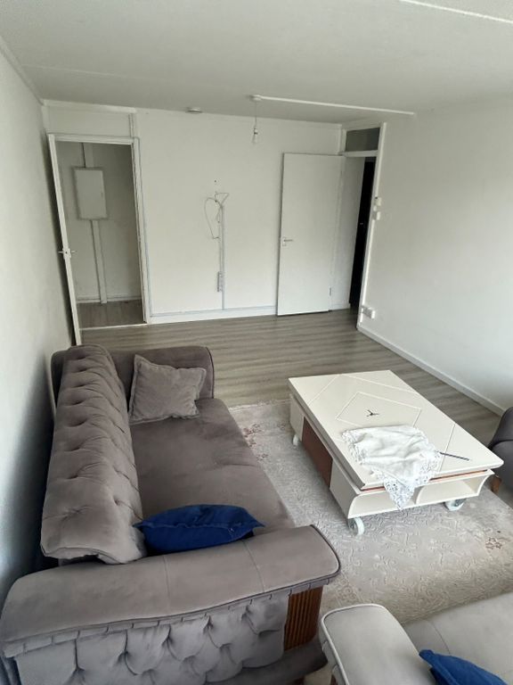 Property photo 2 of 13 2